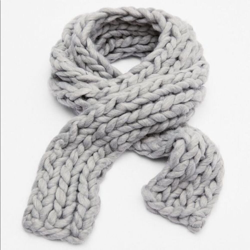 Zara Wool Blend Scarf